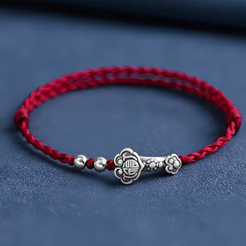 Pulseira Ruyi em Prata 999: Sorte e Proteção com Cordão Vermelho Pulseira Ruyi em Prata 999: Sorte e Proteção com Cordão Vermelho