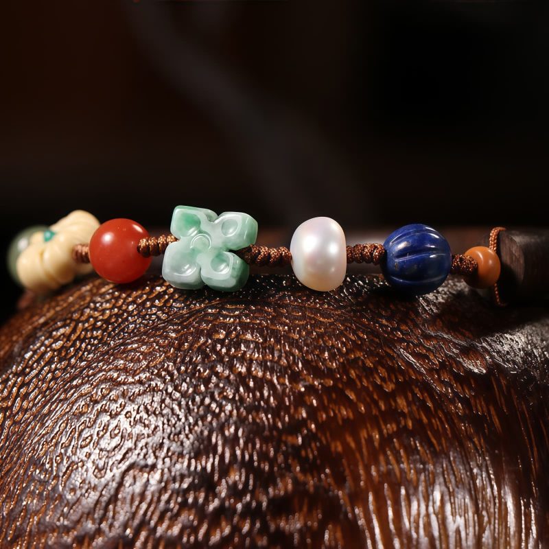 Agarwood & Lazurite Luck Strength Bracelet Agarwood & Lazurite Luck Strength Bracelet