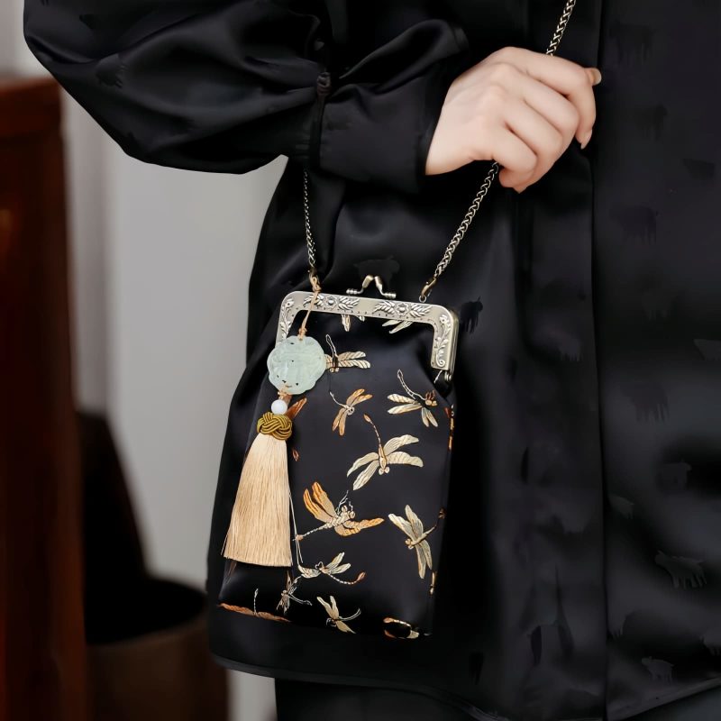 Crossbody-Tasche mit Libellen-Motiv und Metallkette Metal Chain Dragonfly Crossbody Bag