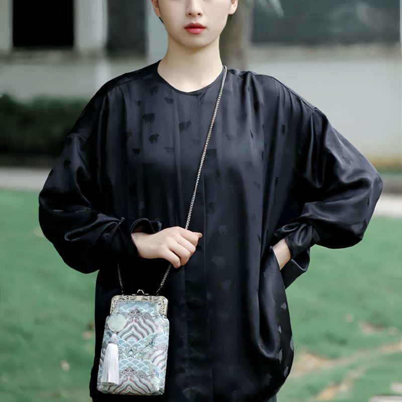 オーシャンウェーブ メタルチェーン クロスボディバッグ Ocean Waves Metal Chain Crossbody Bag