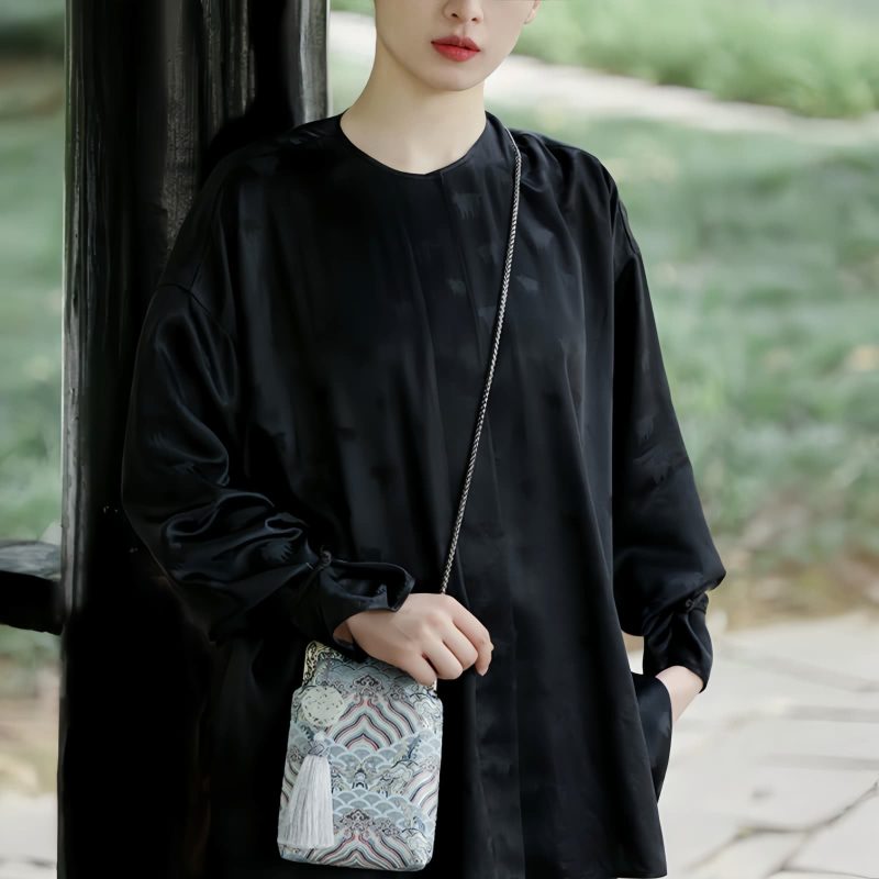 オーシャンウェーブ メタルチェーン クロスボディバッグ Ocean Waves Metal Chain Crossbody Bag