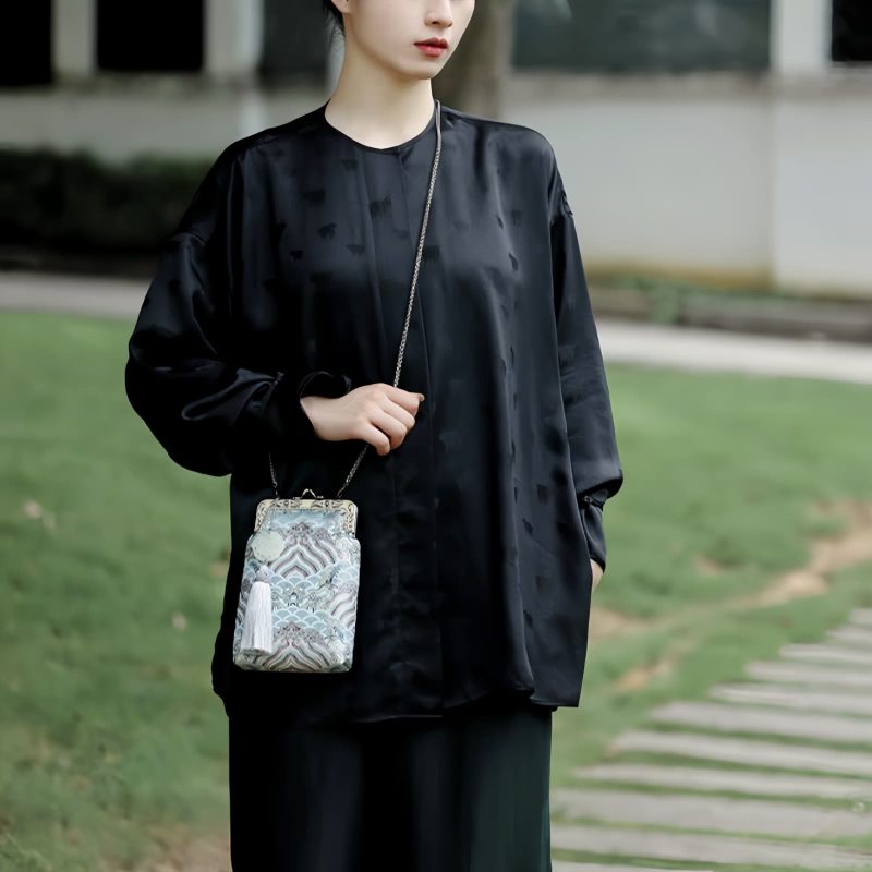 オーシャンウェーブ メタルチェーン クロスボディバッグ Ocean Waves Metal Chain Crossbody Bag