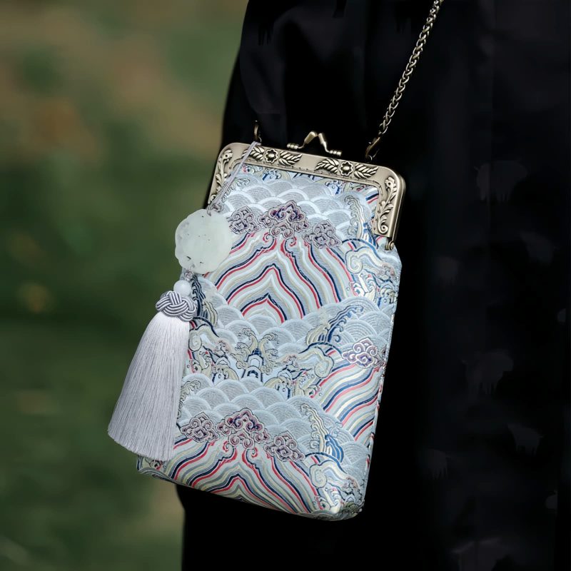 オーシャンウェーブ メタルチェーン クロスボディバッグ Ocean Waves Metal Chain Crossbody Bag