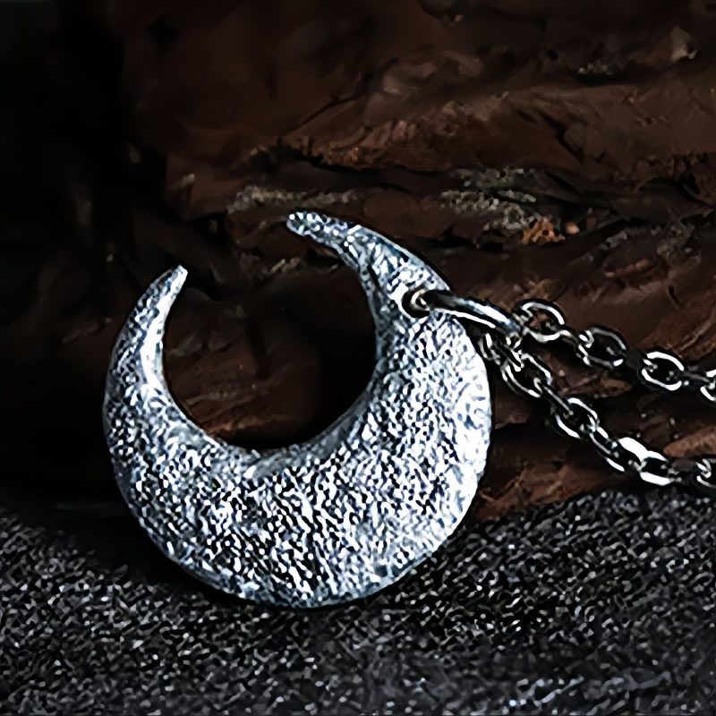 999 Silver Moon Balance Necklace Pendant 999 Silver Moon Balance Necklace Pendant