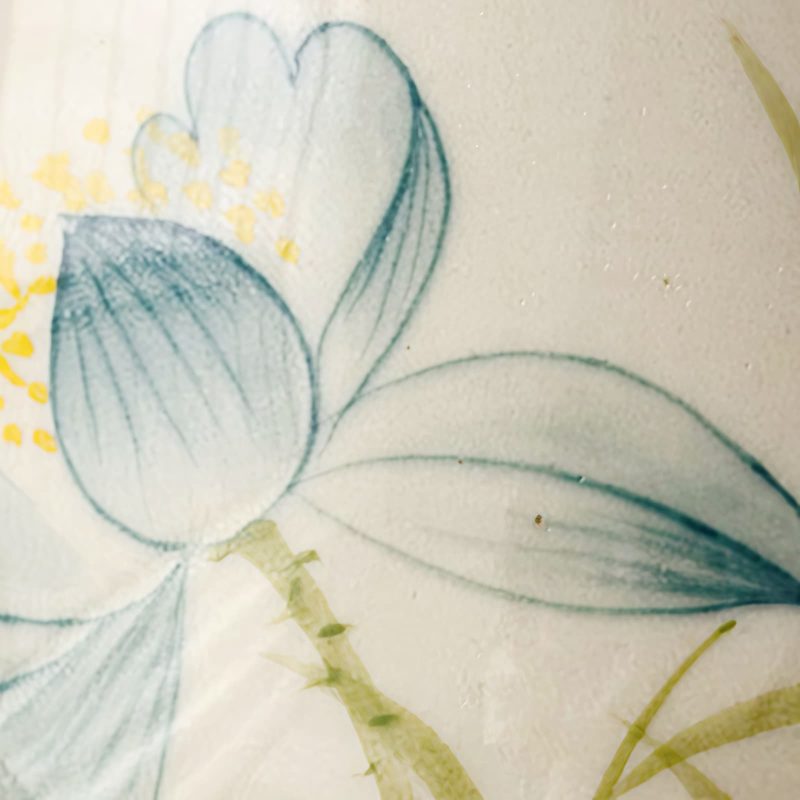 Hand Painted Ceramic Lotus Tea Cup Hand Painted Ceramic Lotus Tea Cup