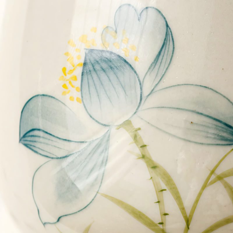 Hand Painted Ceramic Lotus Tea Cup Hand Painted Ceramic Lotus Tea Cup