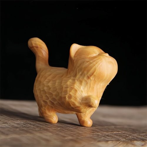 崖柏（ヤーバイ）手彫り 猫の木彫り置物