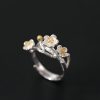 Pendientes de Flor de Ciruelo en Plata 925 925 Silver Plum Blossom Blessing Earrings