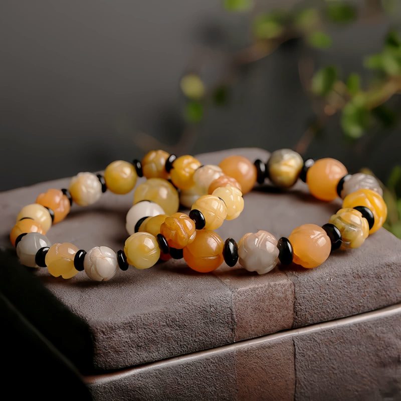 Pulsera de Loto en Jade Seda Dorada para la Prosperidad Golden Silk Jade Lotus Prosperity Bracelet