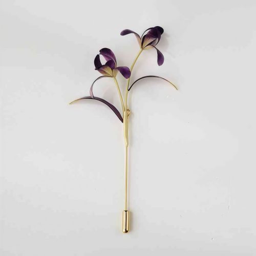 Handgefertigte Orchideen-Brosche aus Maulbeerseide