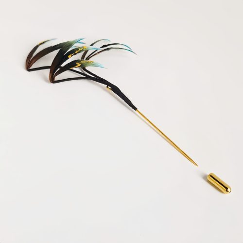 Broche Artesanal em Seda Mulberry com Folhas de Bambu