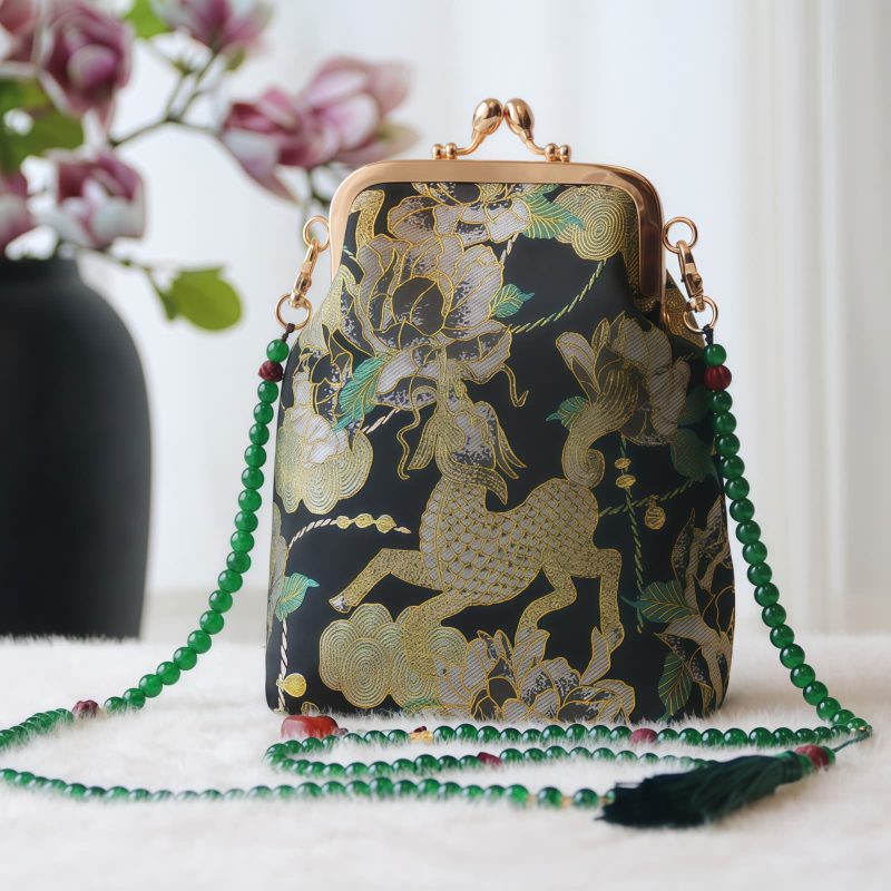 Retro-Tasche mit chinesischer Stickerei und Perlenkette Retro Chinese Embroidery Pearl Chain Bag