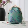 Retro-Tasche mit chinesischer Stickerei und Perlenkette Retro Chinese Embroidery Pearl Chain Bag
