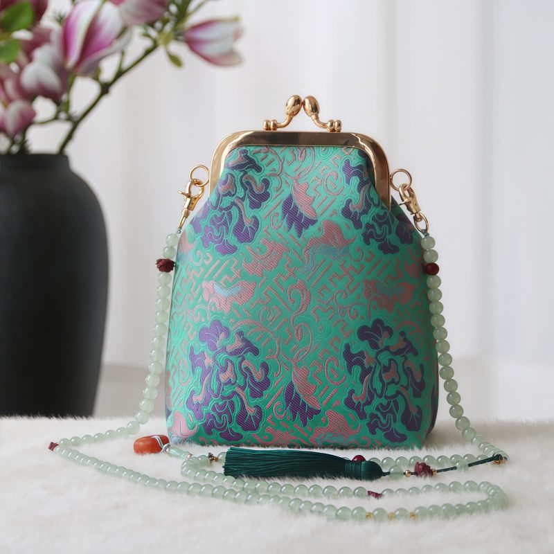 Retro-Tasche mit chinesischer Stickerei und Perlenkette Retro Chinese Embroidery Pearl Chain Bag