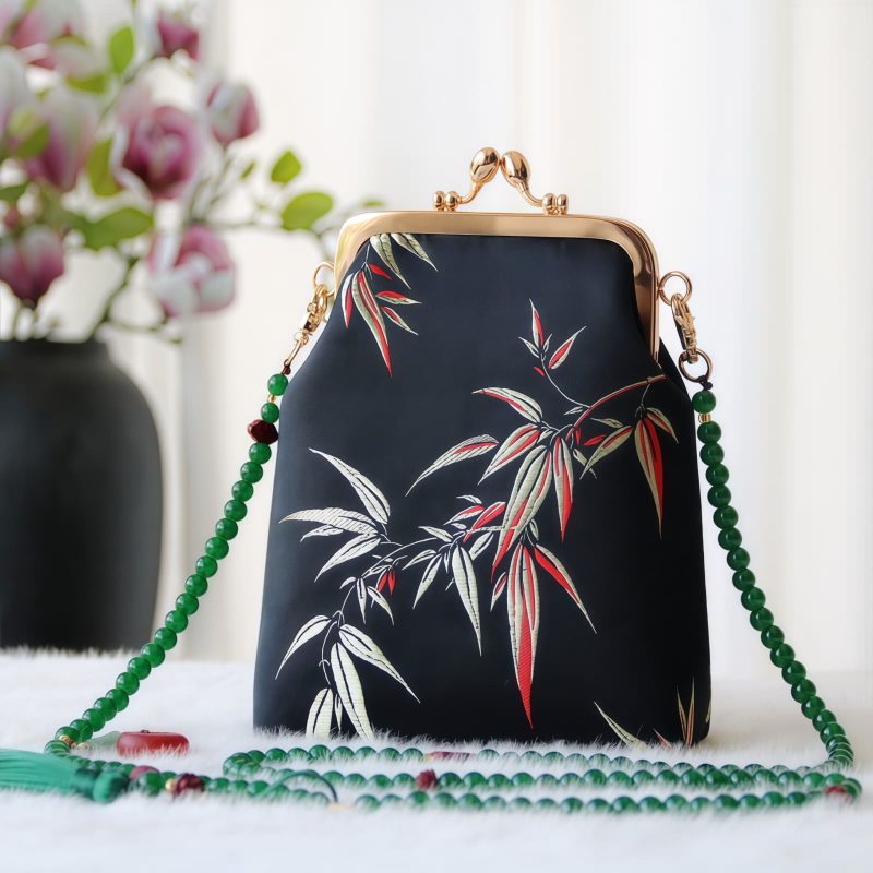 Retro-Tasche mit chinesischer Stickerei und Perlenkette Retro Chinese Embroidery Pearl Chain Bag