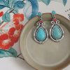 Pendientes Tibetanos de Gota en Turquesa: Esencia Étnica y Carácter Ancestral Tibet Turquoise Waterdrop Dangle Earrings