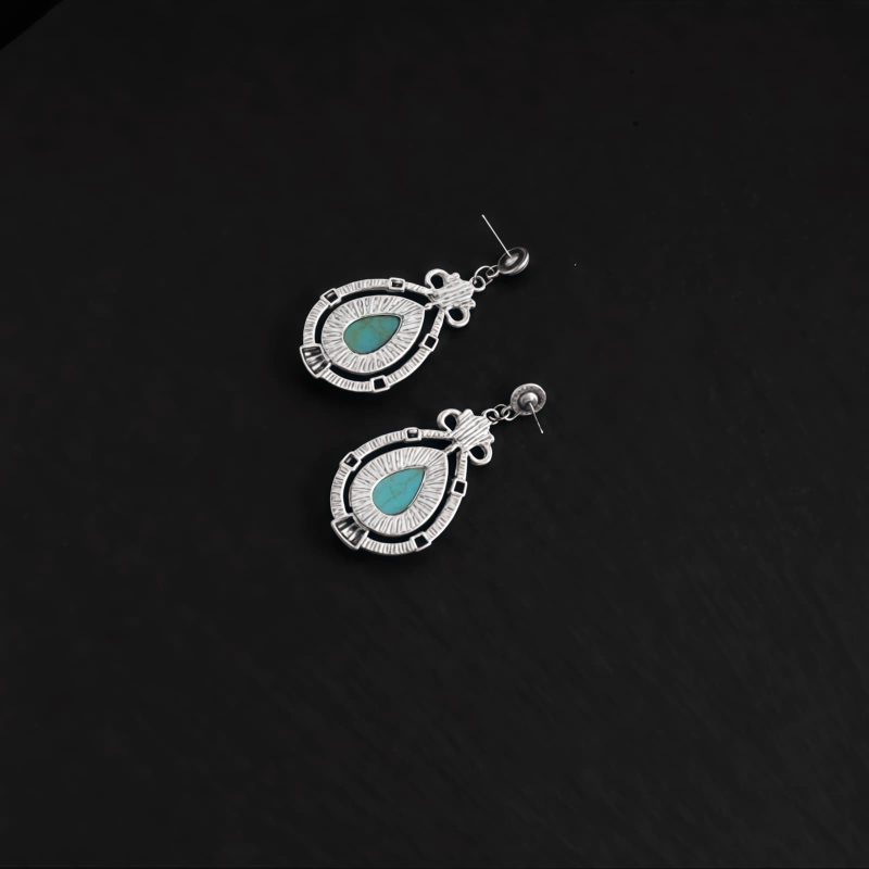 Pendientes Tibetanos de Gota en Turquesa: Esencia Étnica y Carácter Ancestral Tibet Turquoise Waterdrop Dangle Earrings