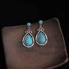 Pendientes Tibetanos de Gota en Turquesa: Esencia Étnica y Carácter Ancestral Tibet Turquoise Waterdrop Dangle Earrings