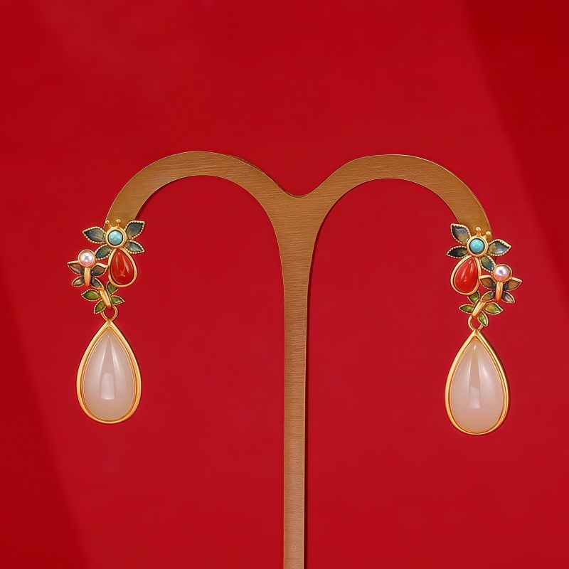 White Jade Red Agate Butterfly Dangle Earrings White Jade Red Agate Butterfly Dangle Earrings