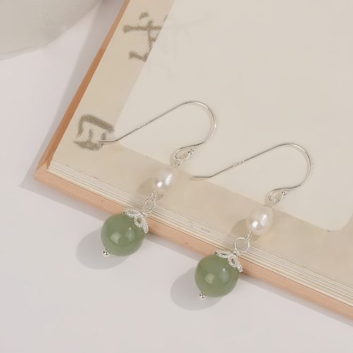 翡翠とパールの925シルバー「知恵」のピアス