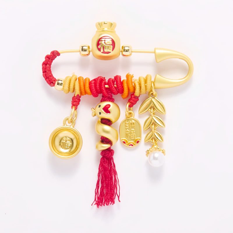 Brosche „Jahr der Schlange“ aus Kupfer mit Glücksbeutel Copper Year of the Snake Brooch with Lucky Fortune Bag