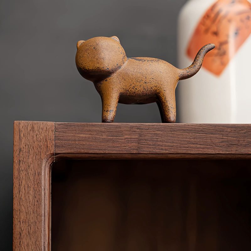 Mini Ceramic Cat Feng Shui Decoration Mini Ceramic Cat Feng Shui Decoration