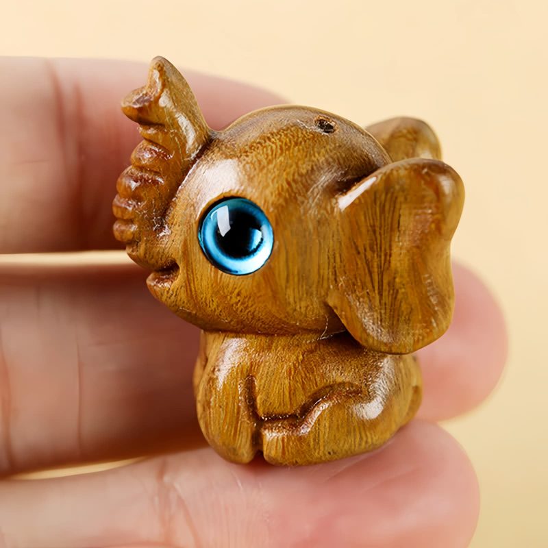 Red Sandalwood Mini Elephant Decoration Red Sandalwood Mini Elephant Decoration