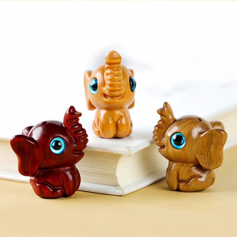 Red Sandalwood Mini Elephant Decoration Red Sandalwood Mini Elephant Decoration