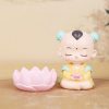 Estatua de Avalokiteshvara en Flor de Loto para Armonía en el Hogar Resin Avalokitesvara Lotus Statue for Harmony Home Decor