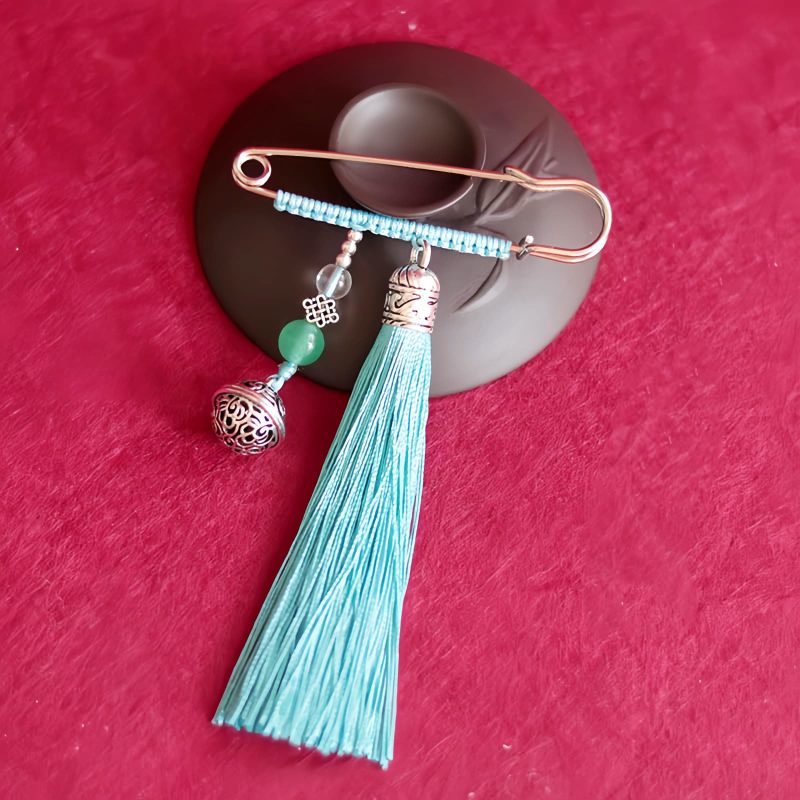 Retro Copper Bell Tassels Brooch Retro Copper Bell Tassels Brooch