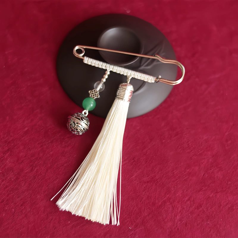 Retro Copper Bell Tassels Brooch Retro Copper Bell Tassels Brooch