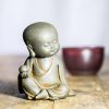 Rust Cast Resin Ksitigarbha Guanyin Statue Rust Cast Resin Ksitigarbha Guanyin Statue
