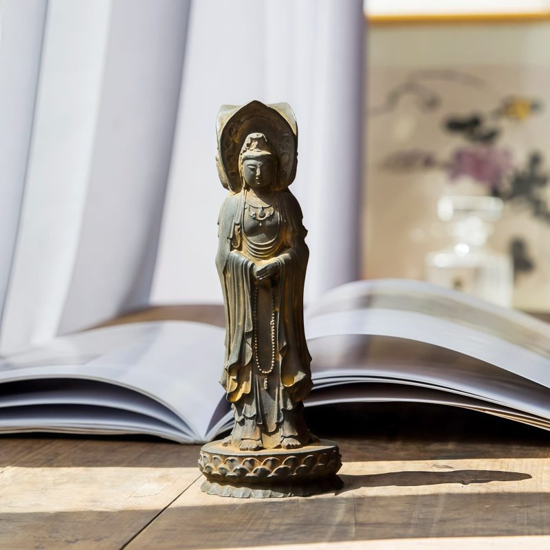 Rusty Iron Powder Kwan Yin Statue - Three-Faced Compassion Symbol Rusty Iron Powder Kwan Yin Statue - Three-Faced Compassion Symbol