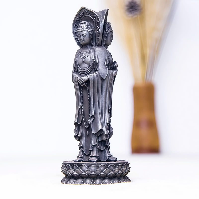 Rusty Iron Powder Kwan Yin Statue - Three-Faced Compassion Symbol Rusty Iron Powder Kwan Yin Statue - Three-Faced Compassion Symbol