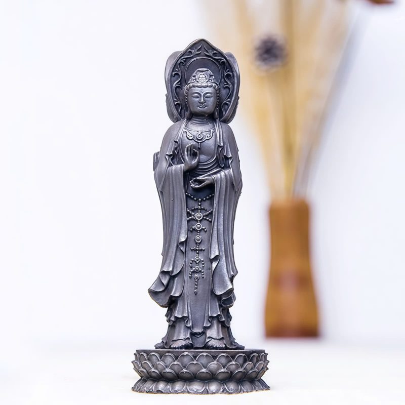 Rusty Iron Powder Kwan Yin Statue - Three-Faced Compassion Symbol Rusty Iron Powder Kwan Yin Statue - Three-Faced Compassion Symbol