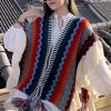 Chal Tibetano con Rayas Onduladas y Borlas Tibetan Wavy Striped Tassel Shawl