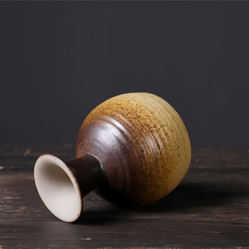 Elegant Ceramic Wine Mug with Goblet Design Elegant Ceramic Wine Mug with Goblet Design