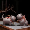 Purple Clay Cat Figurine Desk Decoration Purple Clay Cat Figurine Desk Decoration
