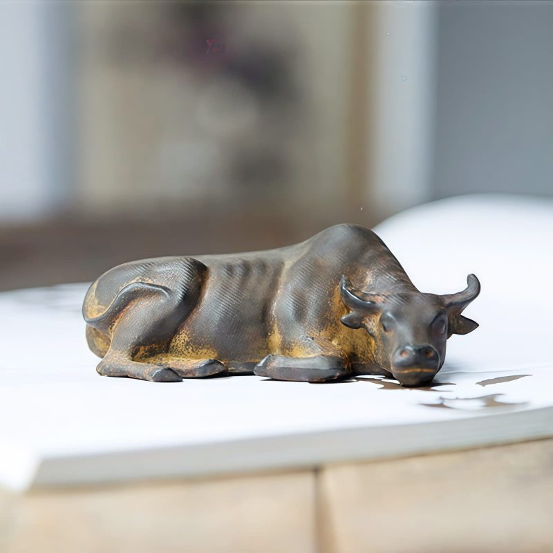 Rustic Iron Powder Buffalo Bull Statue Rustic Iron Powder Buffalo Bull Statue