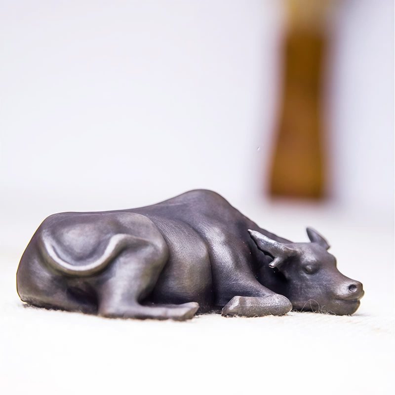 Rustic Iron Powder Buffalo Bull Statue Rustic Iron Powder Buffalo Bull Statue