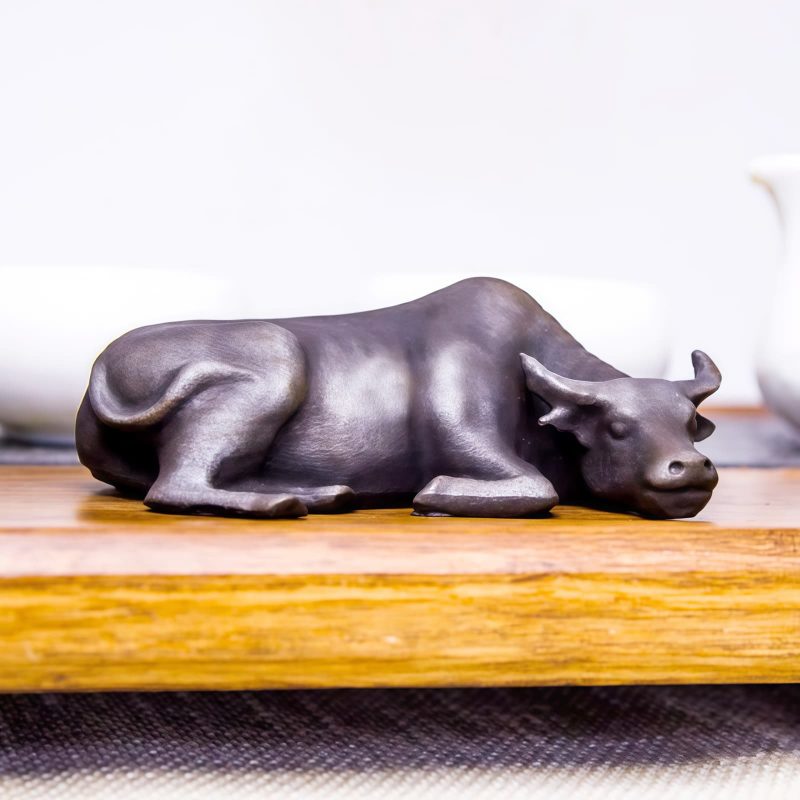 Rustic Iron Powder Buffalo Bull Statue Rustic Iron Powder Buffalo Bull Statue