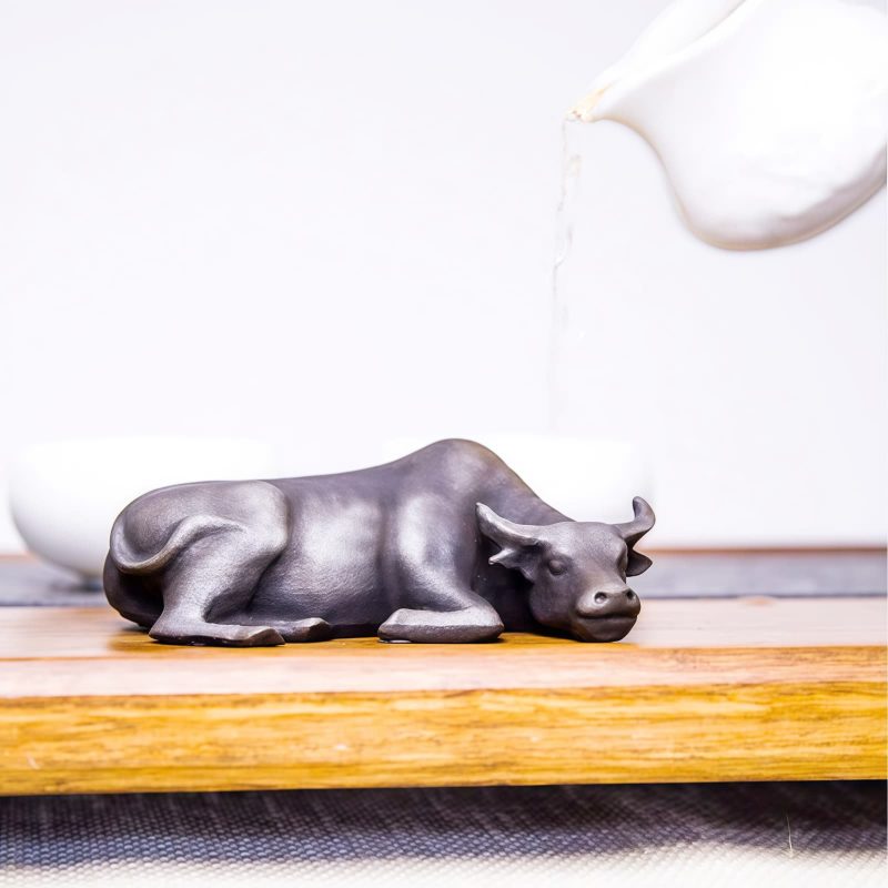 Rustic Iron Powder Buffalo Bull Statue Rustic Iron Powder Buffalo Bull Statue