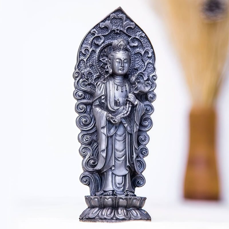 Iron Powder Avalokitesvara Statue Decoration Iron Powder Avalokitesvara Statue Decoration