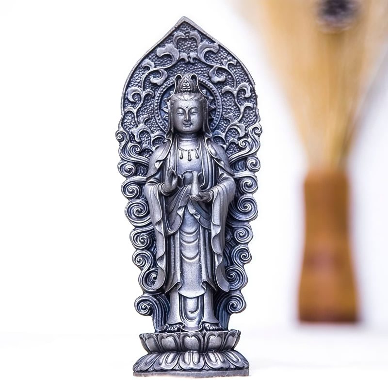 Iron Powder Avalokitesvara Statue Decoration Iron Powder Avalokitesvara Statue Decoration