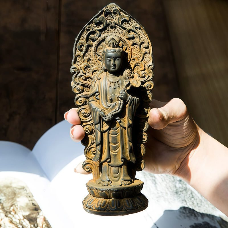 Iron Powder Avalokitesvara Statue Decoration Iron Powder Avalokitesvara Statue Decoration