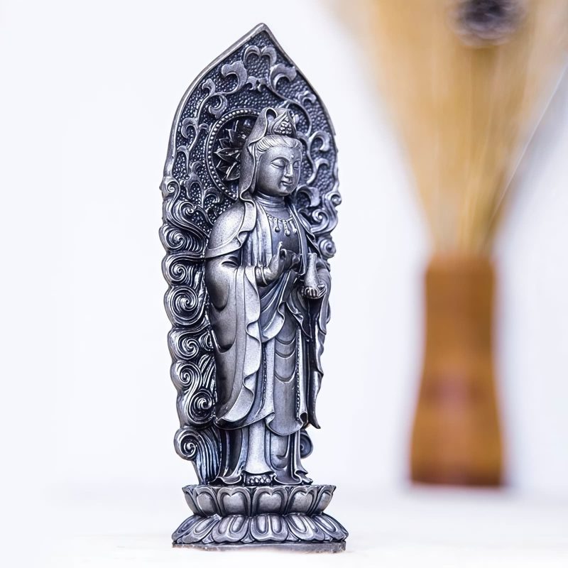 Iron Powder Avalokitesvara Statue Decoration Iron Powder Avalokitesvara Statue Decoration