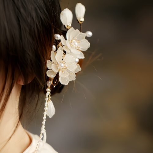 Alloy Magnolia Tassel Hair Clip