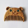 Chinese Zodiac Green Sandalwood Portable Comb Chinese Zodiac Green Sandalwood Portable Comb