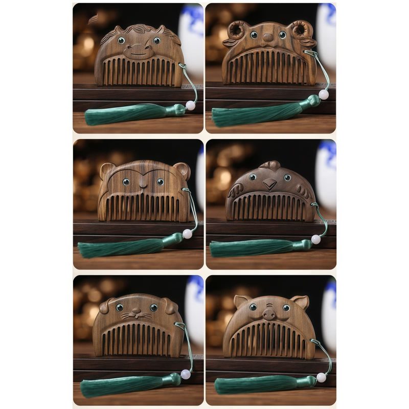 Chinese Zodiac Green Sandalwood Portable Comb Chinese Zodiac Green Sandalwood Portable Comb
