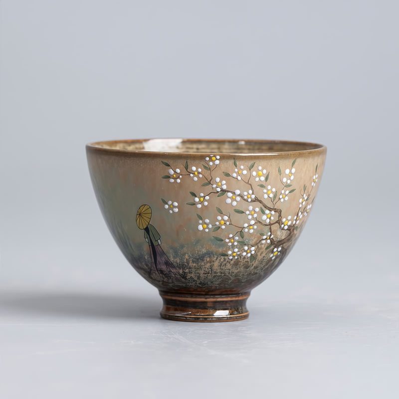 Jingdezhen Ru Kiln Porcelain Teacup with Hanfu Girl Design Jingdezhen Ru Kiln Porcelain Teacup with Hanfu Girl Design